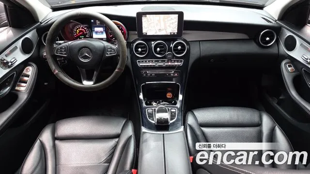 Mercedes-Benz C-Класс 2018 thumb 6