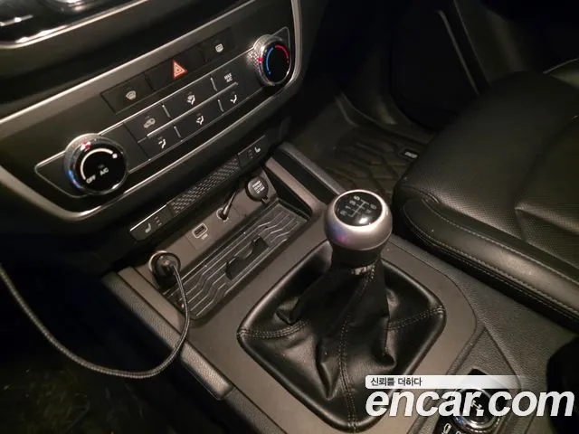 KG_Mobility_Ssangyong Rexton 2018 thumb 9