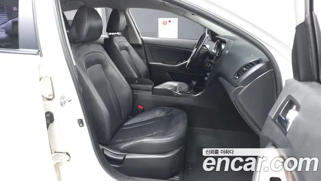 Kia K5 2012 thumb 10
