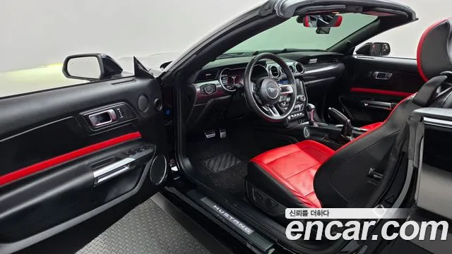 Ford Mustang Mach-E 2022 thumb 10