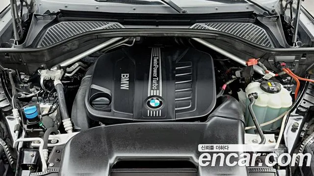 BMW X6 2016 thumb 6