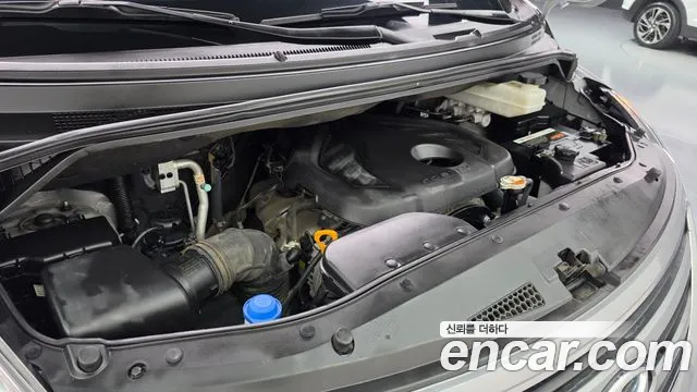 Hyundai Starex 2017 thumb 6