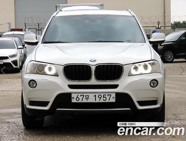 BMW X3 2014 thumb 11