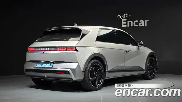 Hyundai IONIQ 5 2024 thumb 2