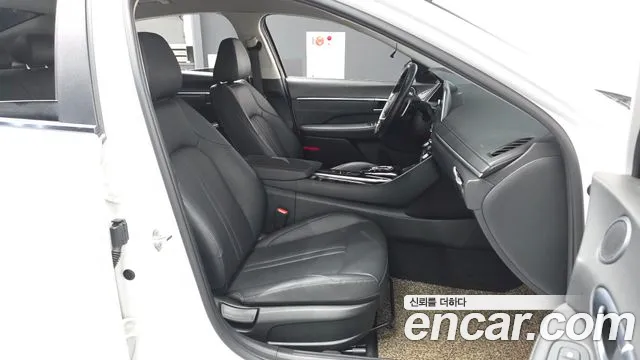 Hyundai Sonata 2021 thumb 11