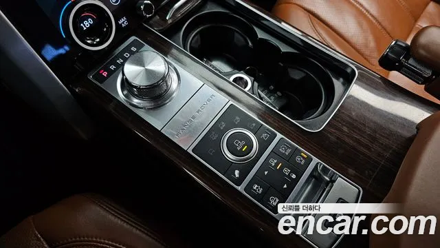 Land Rover Range Rover 2016 thumb 9
