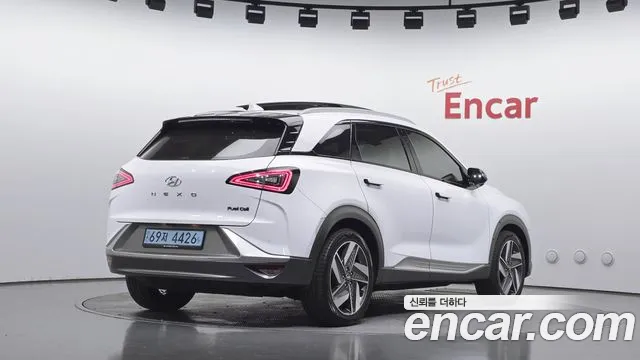 Hyundai Nexo 2021 thumb 2