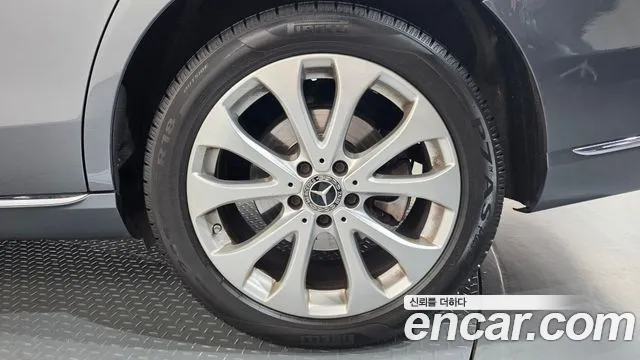 Mercedes-Benz E-Класс 2018 thumb 5