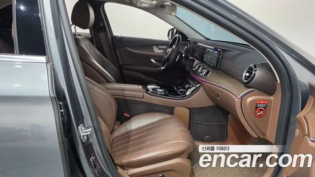 Mercedes-Benz E-Класс 2018 thumb 11