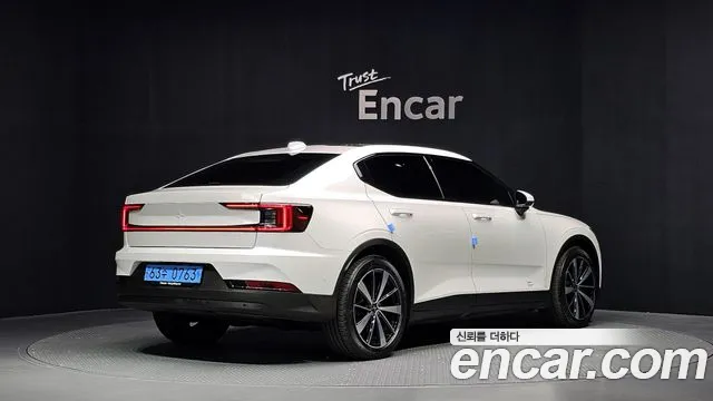 Polestar 2 2022 thumb 2