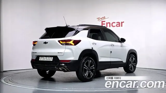 ChevroletGMDaewoo TrailBlazer 2021 thumb 2