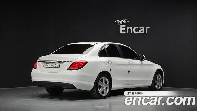 Mercedes-Benz C-Класс 2016 thumb 2