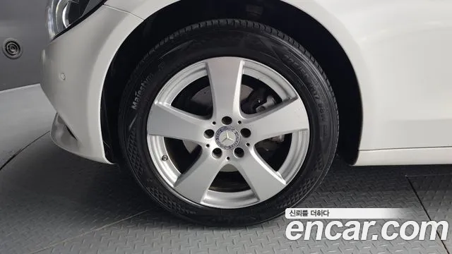 Mercedes-Benz C-Класс 2016 thumb 5