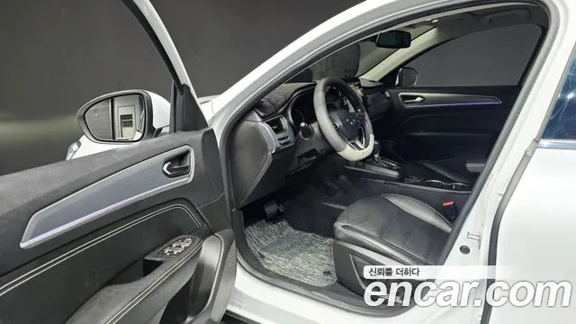 Renault-KoreaSamsung Arkana 2022 thumb 10