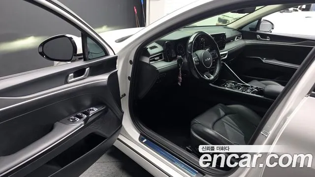 Kia K5 2023 thumb 9