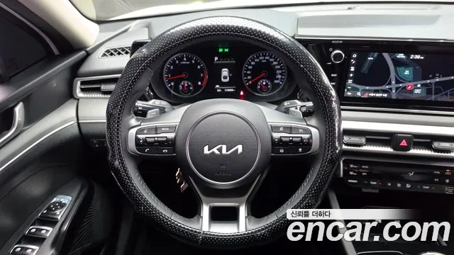 Kia K5 2023 thumb 11