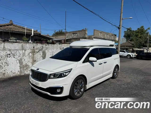 Kia Carnival 2016 thumb 2