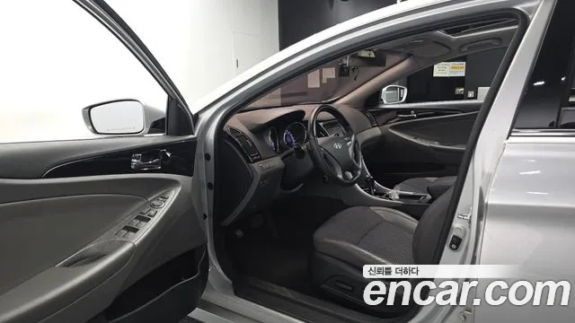 Hyundai Sonata 2009 thumb 10