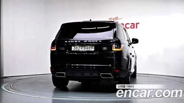 Land Rover Range Rover Sport 2019 thumb 4