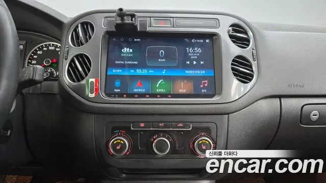 Volkswagen Tiguan 2015 thumb 12