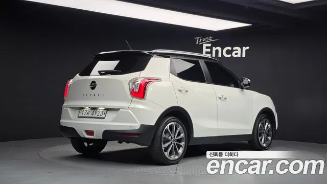 KG_Mobility_Ssangyong TIBOLI 2018 thumb 2