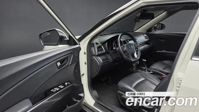 KG_Mobility_Ssangyong TIBOLI 2018 thumb 10