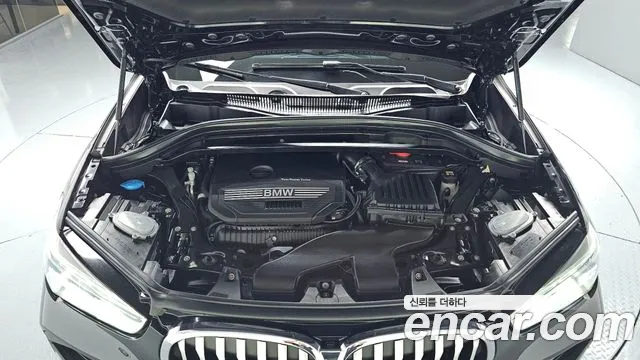 BMW X1 2021 thumb 5