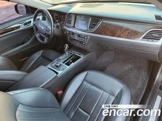 Hyundai Genesis 2014 thumb 10