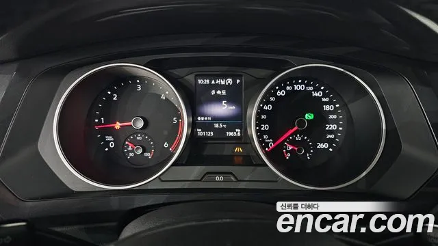 Volkswagen Tiguan 2020 thumb 8