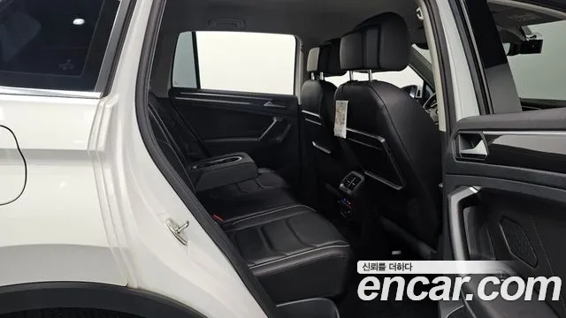 Volkswagen Tiguan 2020 thumb 12