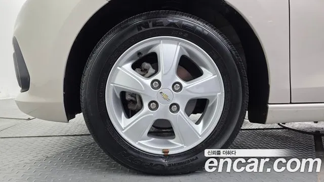 ChevroletGMDaewoo Spark 2016 thumb 4