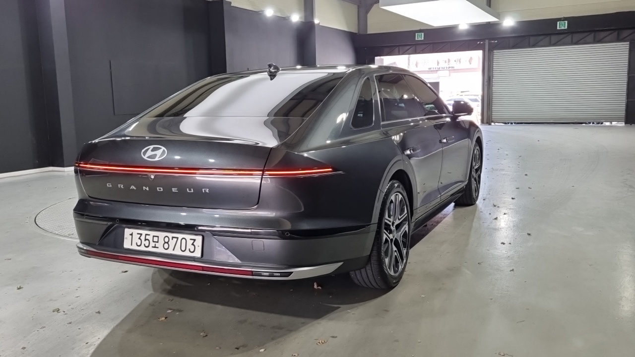 Hyundai Grandeur 2024 thumb 2