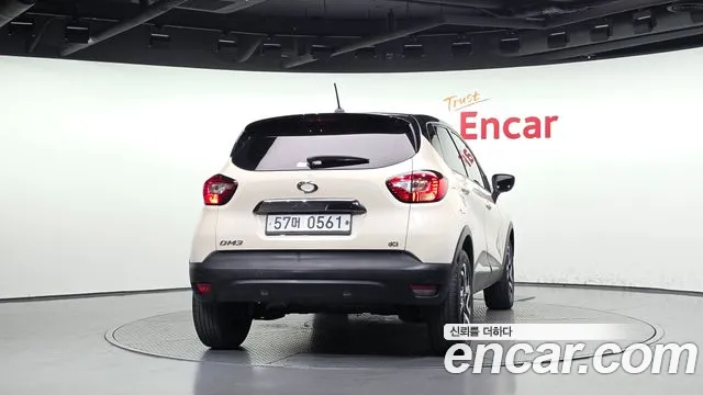Renault-KoreaSamsung Captur 2016 thumb 4
