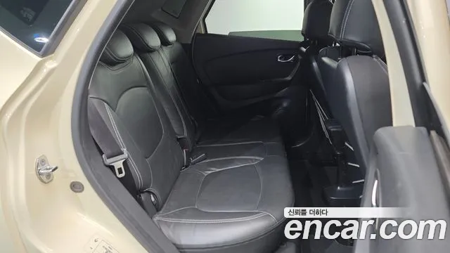 Renault-KoreaSamsung Captur 2016 thumb 12