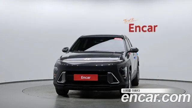 Hyundai Kona 2024 thumb 2