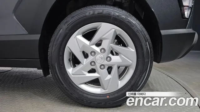 Hyundai Kona 2024 thumb 4