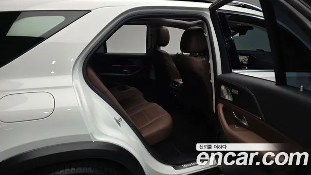 Mercedes-Benz GLE 2025 thumb 11