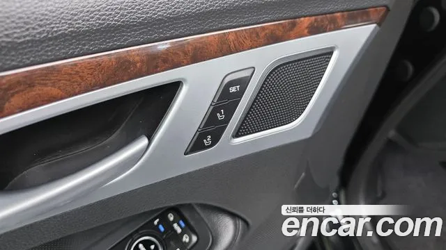 Hyundai Genesis 2014 thumb 12