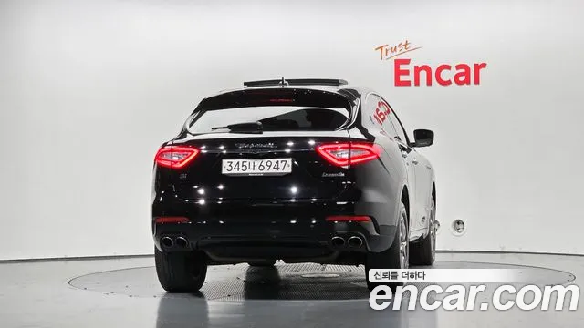 Maserati Levante 2020 thumb 4