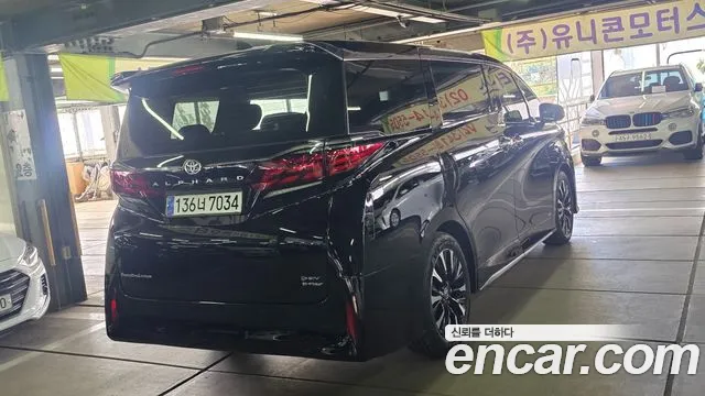 Toyota Alphard 2023 thumb 4