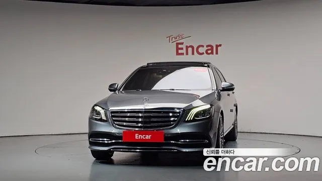Mercedes-Benz S-Класс 2018 thumb 2
