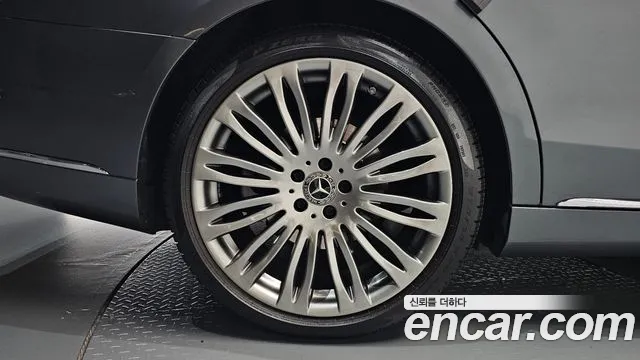 Mercedes-Benz S-Класс 2018 thumb 4