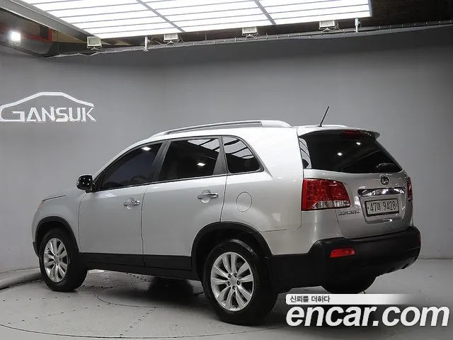 Kia Sorento 2010 thumb 3