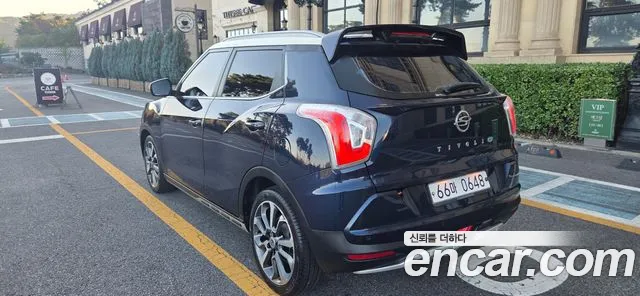 KG_Mobility_Ssangyong TIBOLI 2015 thumb 2