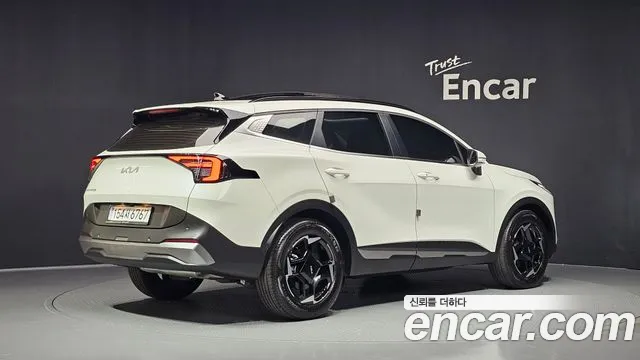 Kia Sportage 2025 thumb 2