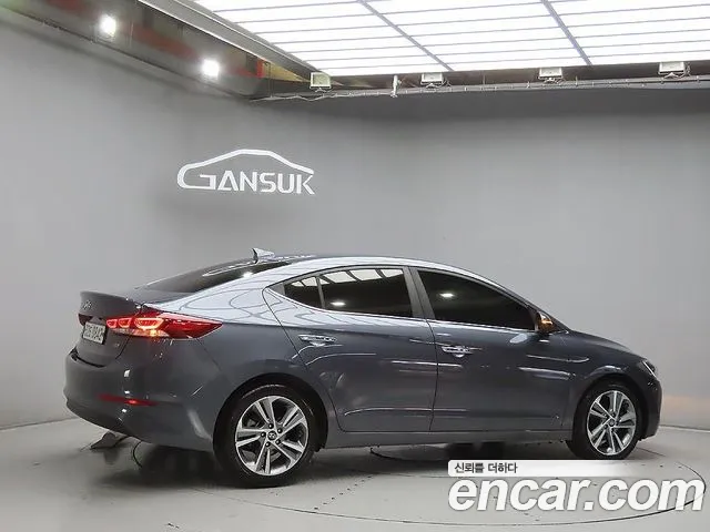 Hyundai Avante 2016 thumb 4