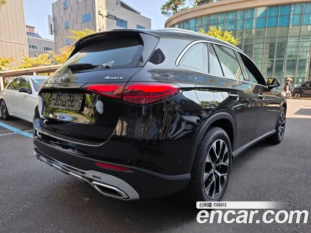 Mercedes-Benz GLC 2026 thumb 4