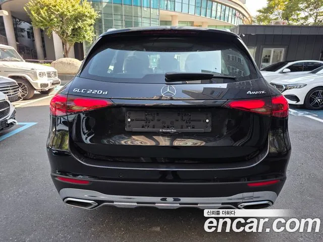 Mercedes-Benz GLC 2026 thumb 6