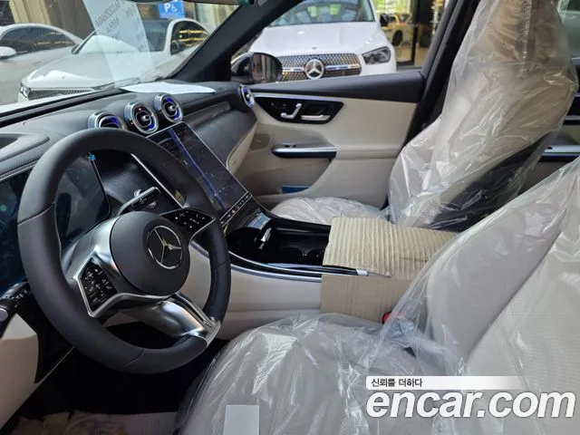 Mercedes-Benz GLC 2026 thumb 7