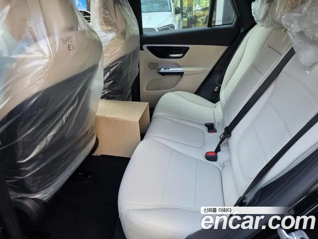 Mercedes-Benz GLC 2026 thumb 8